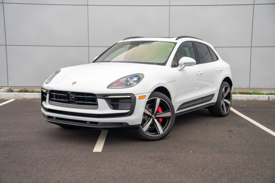 2026 Porsche Macan S