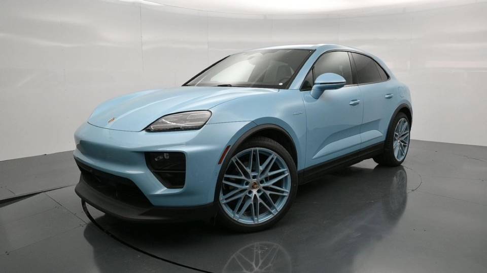 2026 Porsche Macan