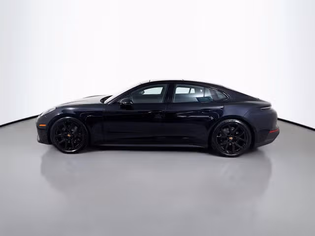 2025 Porsche Panamera Base - Photo 10