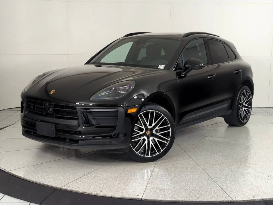 2026 Porsche Macan