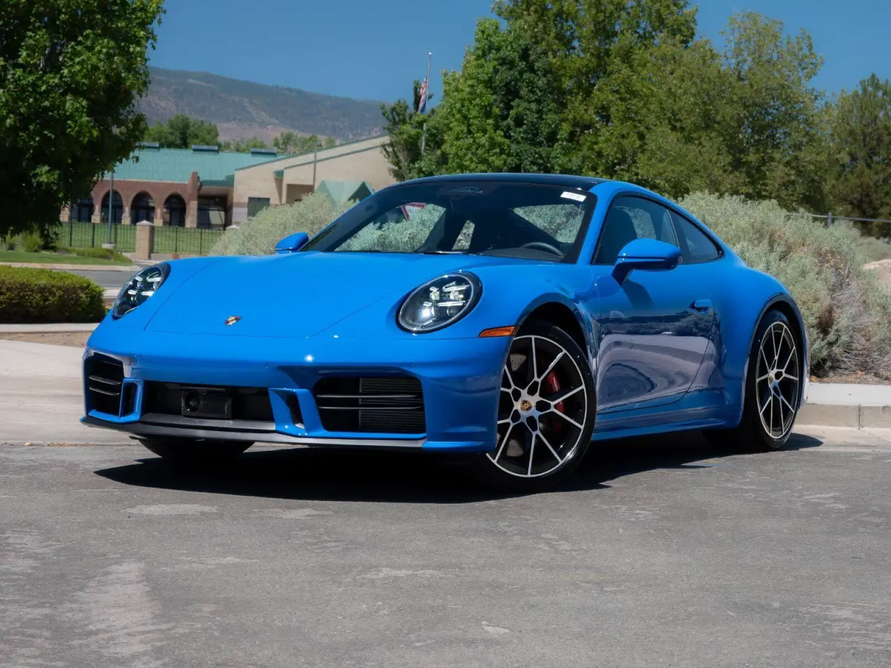 2026 Porsche 911 Carrera 4S