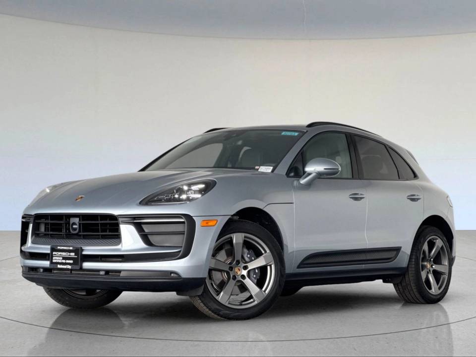 2025 Porsche Macan