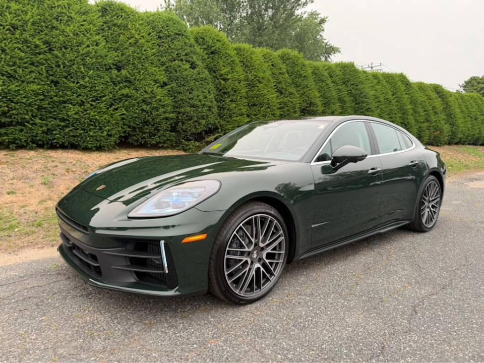 2026 Porsche Panamera