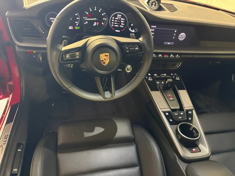 2024 Porsche 911 - Photo 39