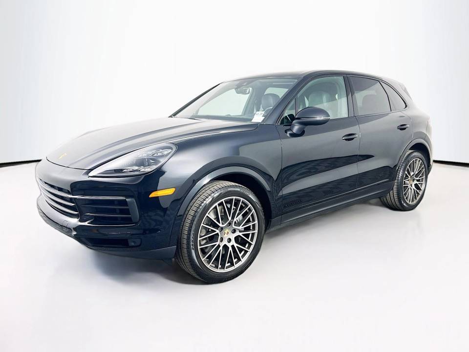 2023 Porsche Cayenne Platinum Edition