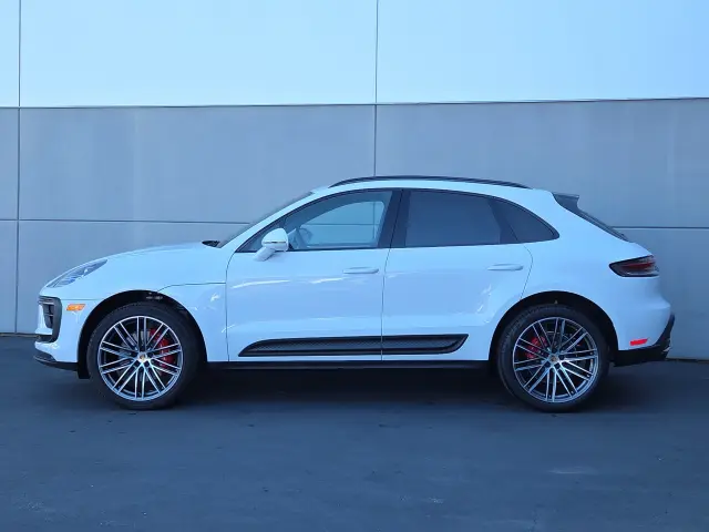 2025 Porsche Macan S - Photo 14