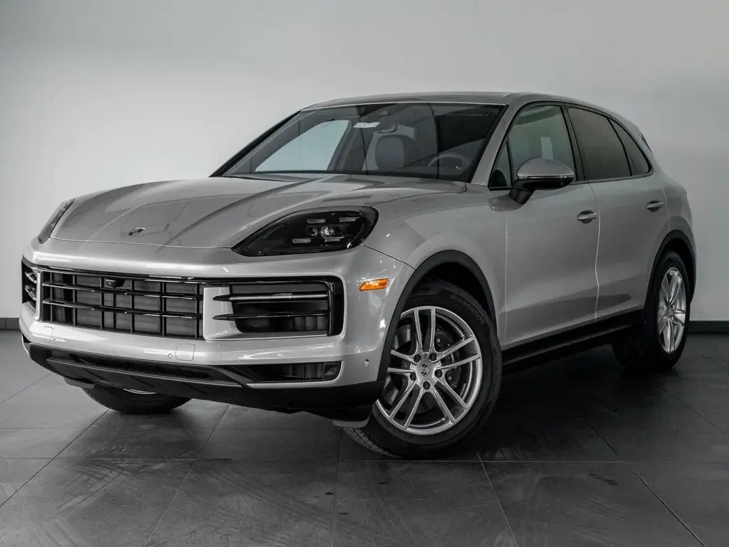 2025 Porsche Cayenne Base - Photo 8