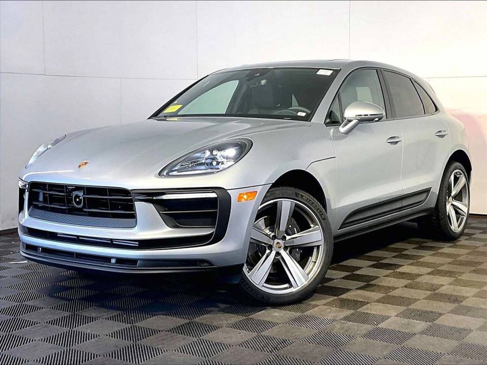 2026 Porsche Macan