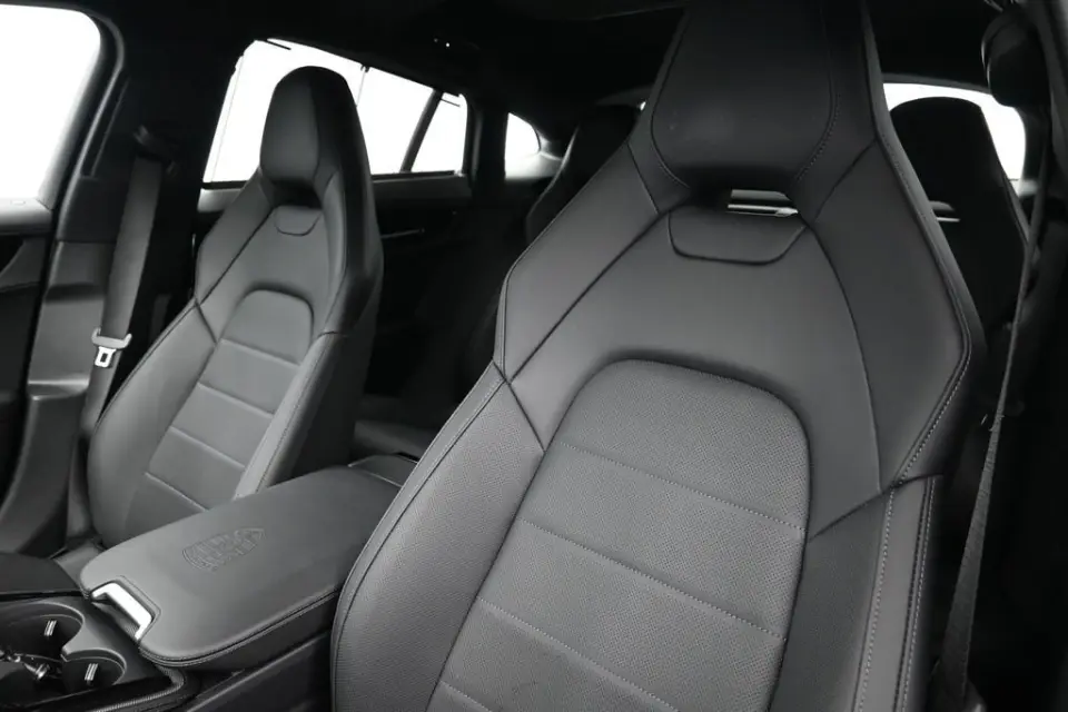 2026 Porsche Panamera 4 E-Hybrid - Photo 39