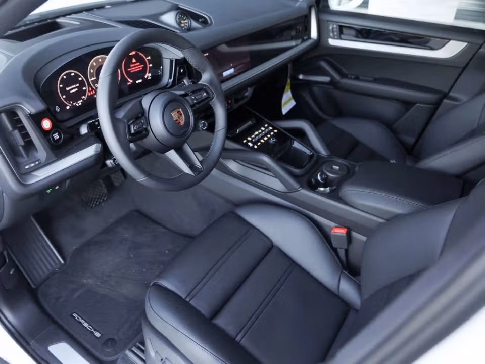 2026 Porsche Cayenne Coup E-Hybrid - Photo 27