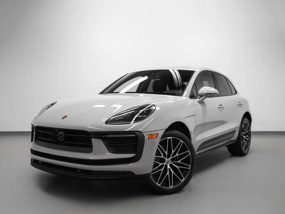 2026 Porsche Macan