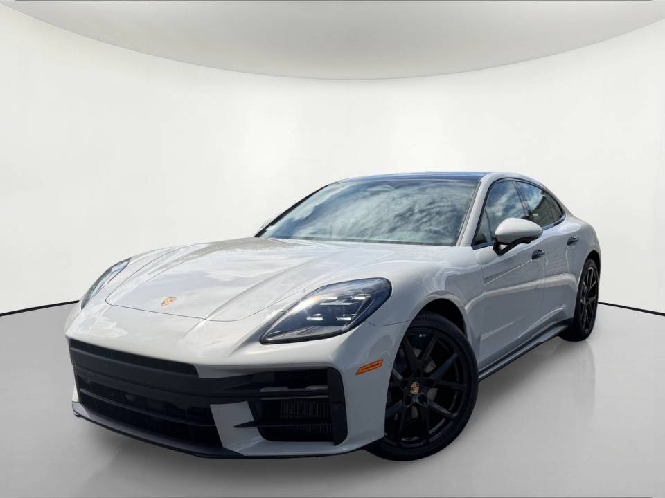 2026 Porsche Panamera