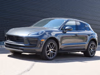 2023 Porsche Macan -'s photo