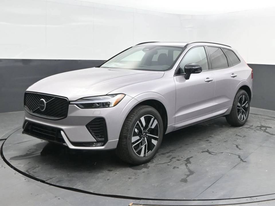 2026 Volvo XC60 Core