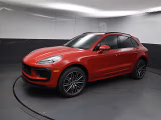 2026 Porsche Macan's photo