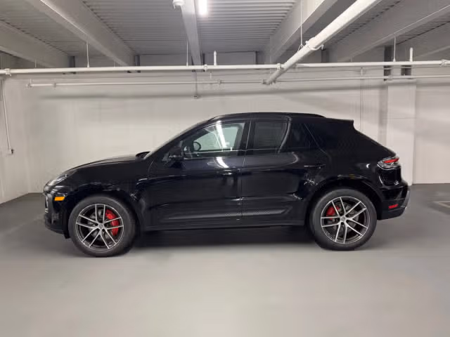 2026 Porsche Macan S - Photo 10