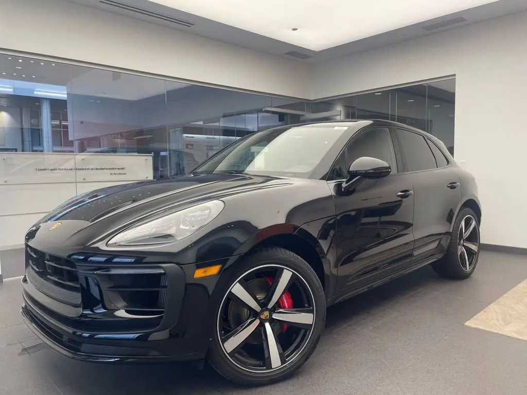 2026 Porsche Macan S - Photo 8