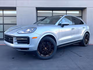 2026 Porsche Cayenne -'s photo