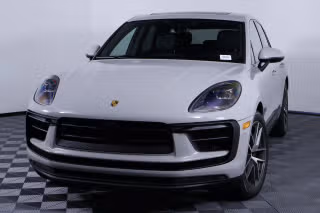 2026 Porsche Macan S's photo