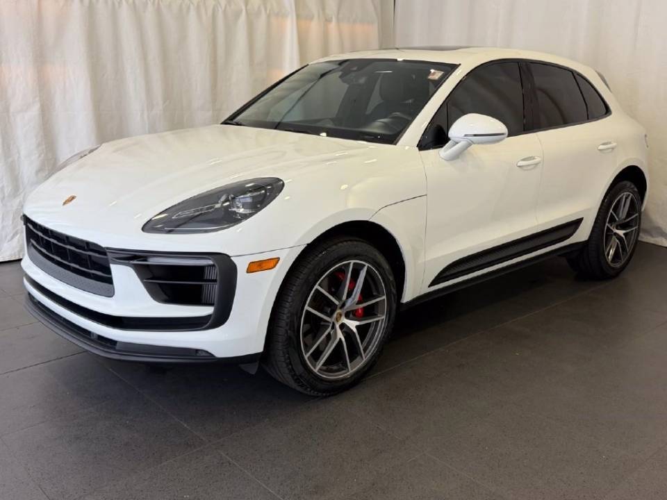 2022 Porsche Macan S