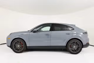 2026 Porsche Cayenne Coup S - Photo 9