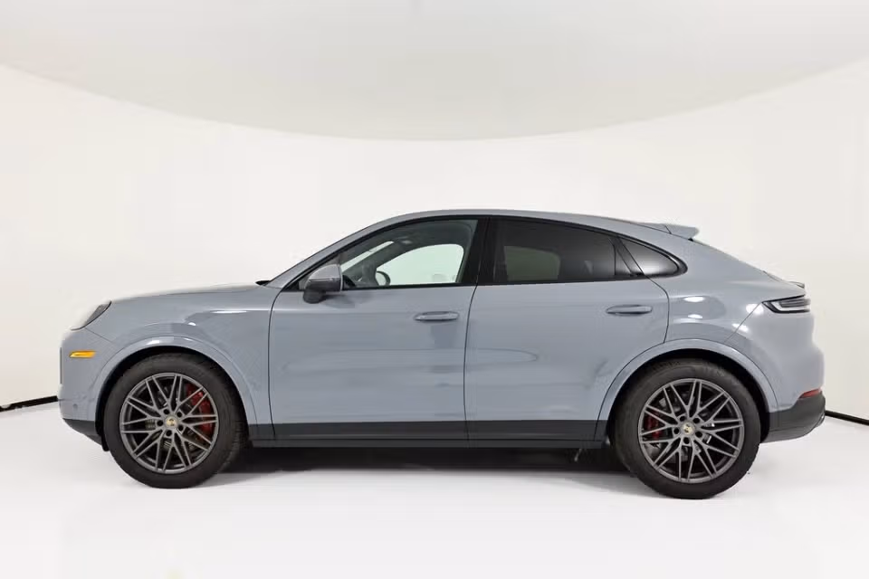 2026 Porsche Cayenne Coup S - Photo 11
