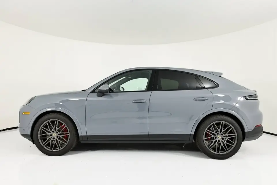 2026 Porsche Cayenne Coup S - Photo 15