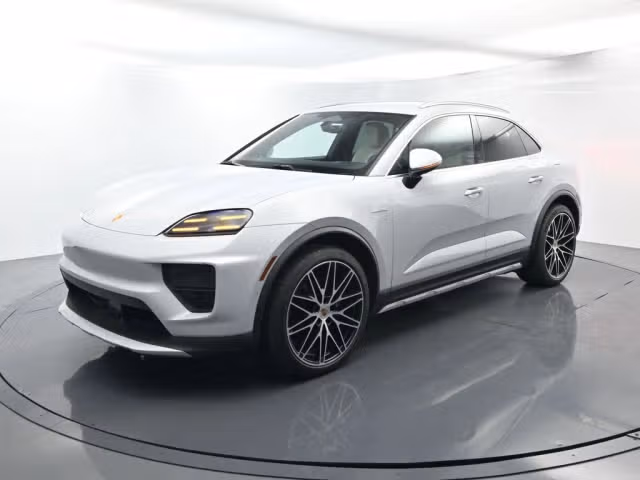 Used 2024 Porsche Macan Base with VIN WP1AA2XA6RL003701 for sale in West Palm Beach, FL