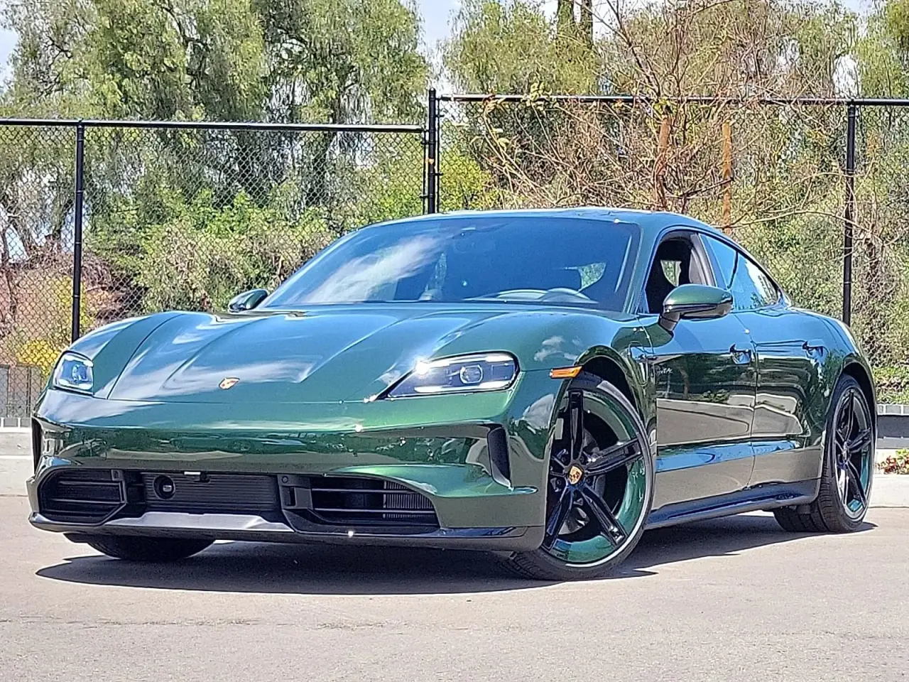 2025 Porsche Taycan GTS