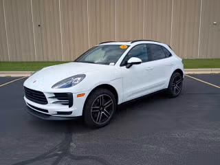2020 Porsche Macan -'s photo