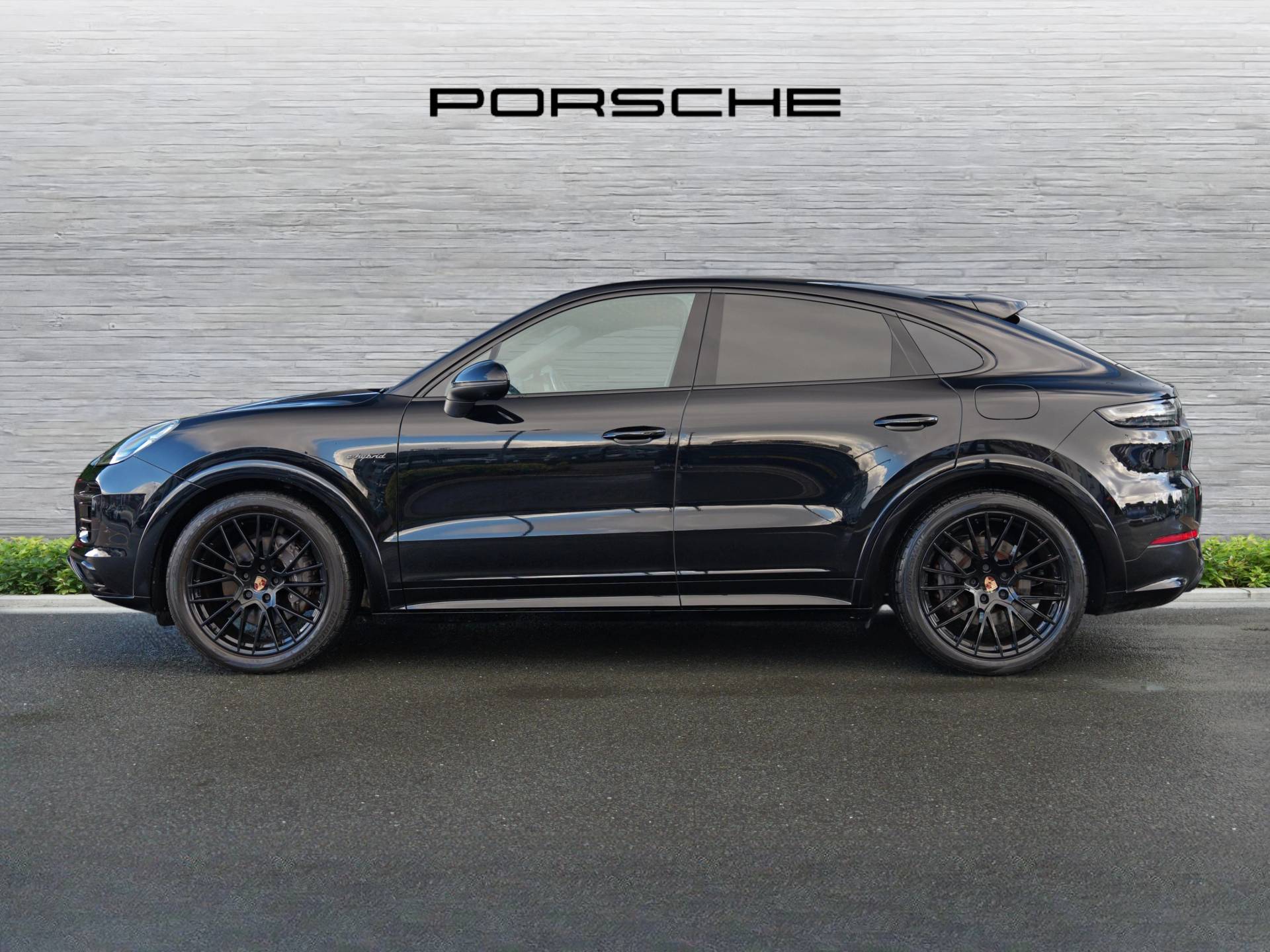 Cayenne E-Hybrid Coupé, photo 2 of 37