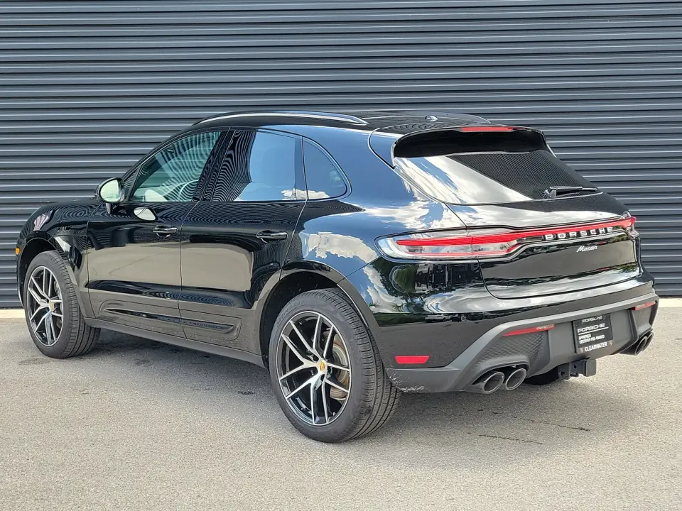 2025 Porsche Macan Base - Photo 23