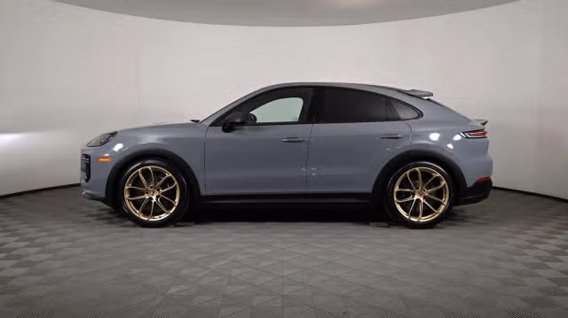 2025 Porsche Cayenne Coup Turbo GT - Photo 10