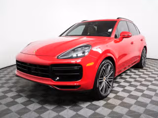 2023 Porsche Cayenne Turbo's photo