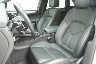 2026 Porsche Macan Base - Photo 33