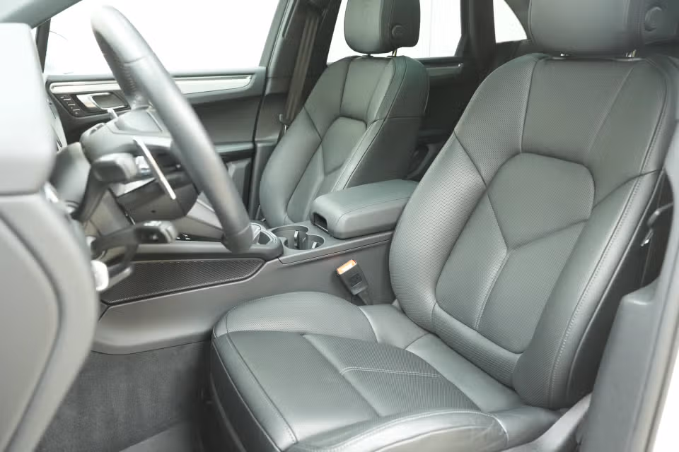 2026 Porsche Macan Base - Photo 35
