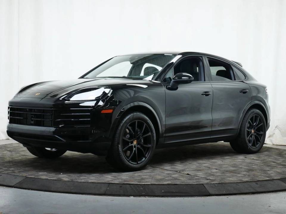 2026 Porsche Cayenne Coup Base