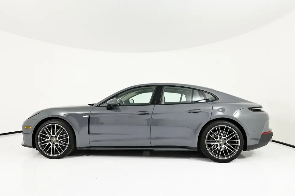 2026 Porsche Panamera Base - Photo 15