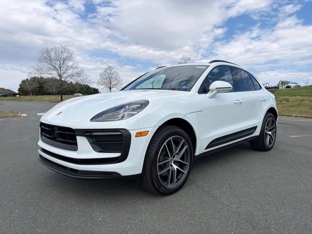 2026 Porsche Macan T