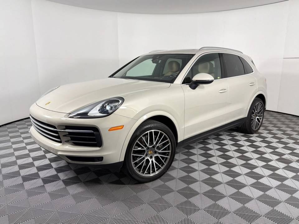2021 Porsche Cayenne Base