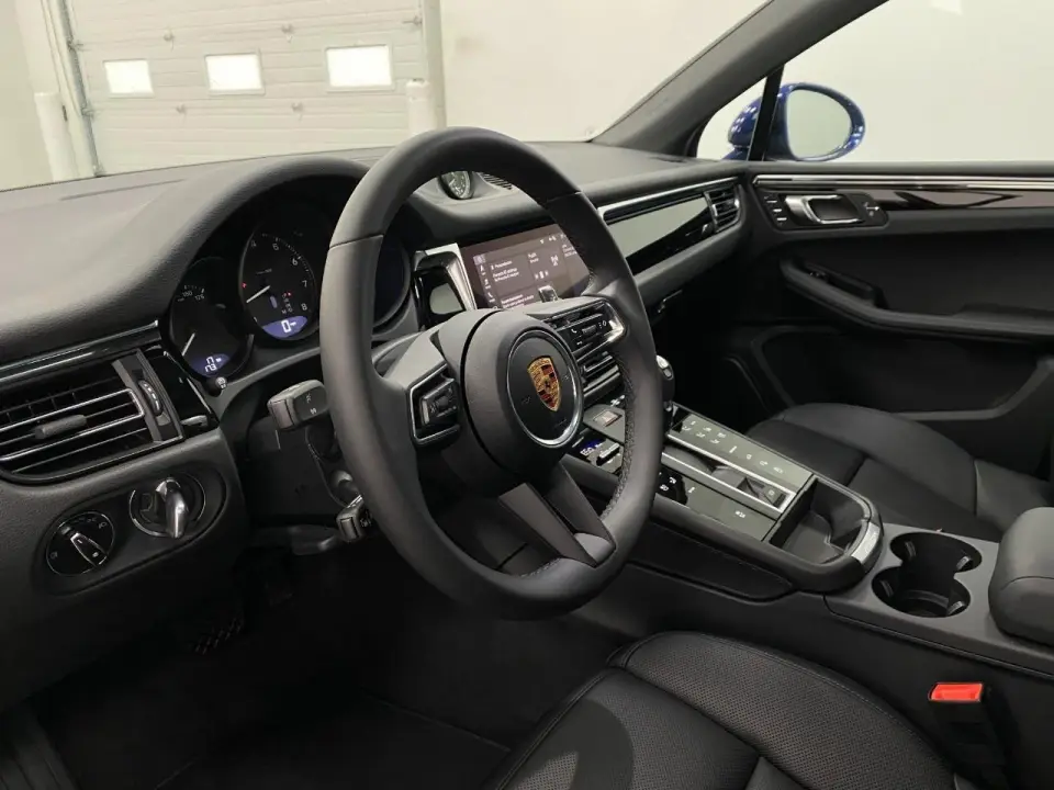 2026 Porsche Macan Base - Photo 31