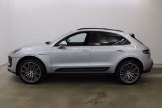 2026 Porsche Macan T - Photo 9