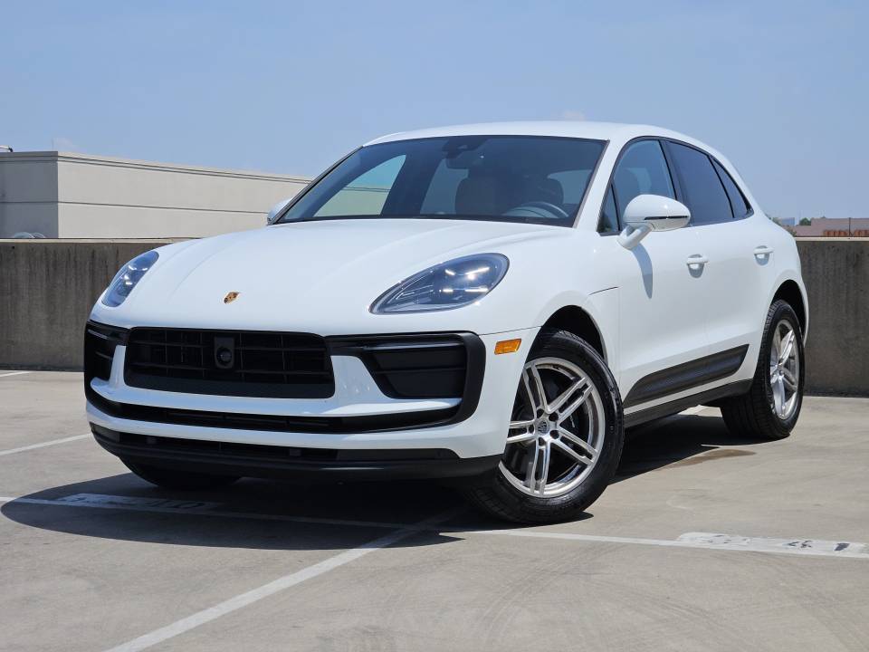 2026 Porsche Macan