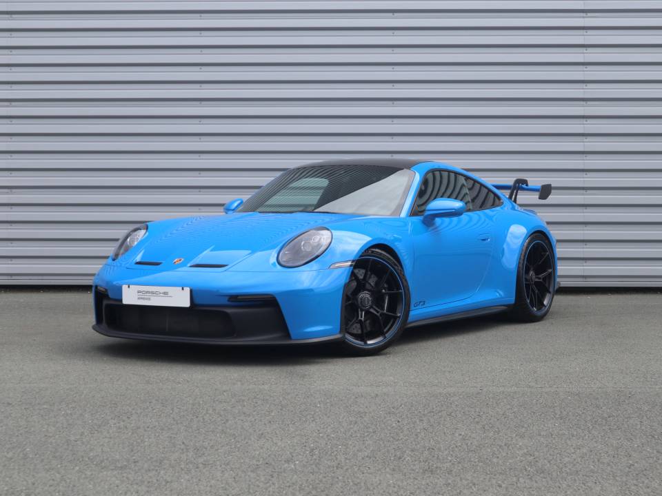 Achetez un Porsche 911 GT3 d'occasion ou dans votre Centre Porsche La ...