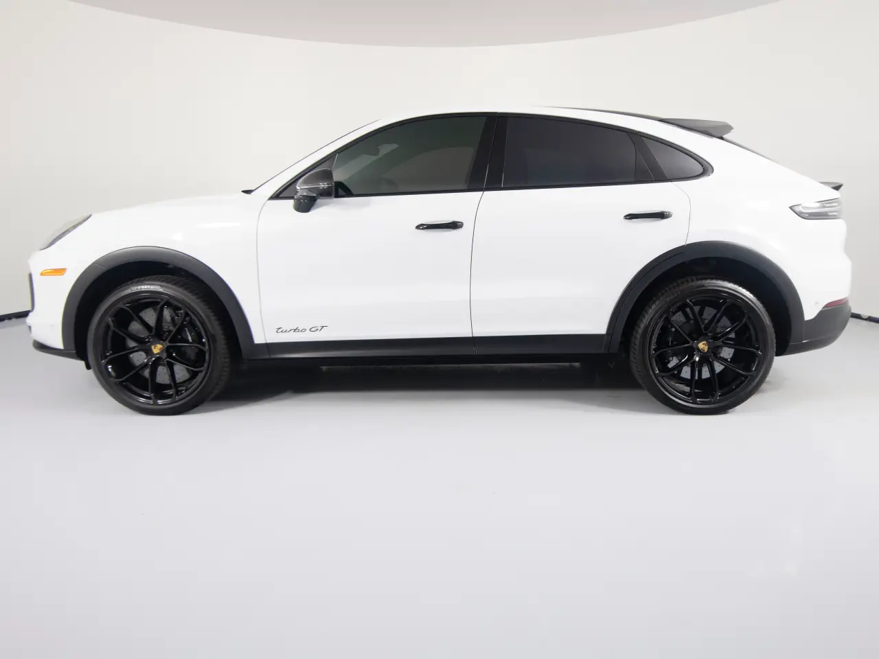2023 Porsche Cayenne Coupe Turbo GT - Photo 16