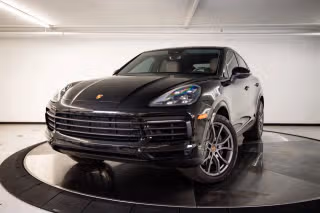 2023 Porsche Cayenne Platinum Edition's photo