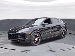2026 Porsche Cayenne S's photo