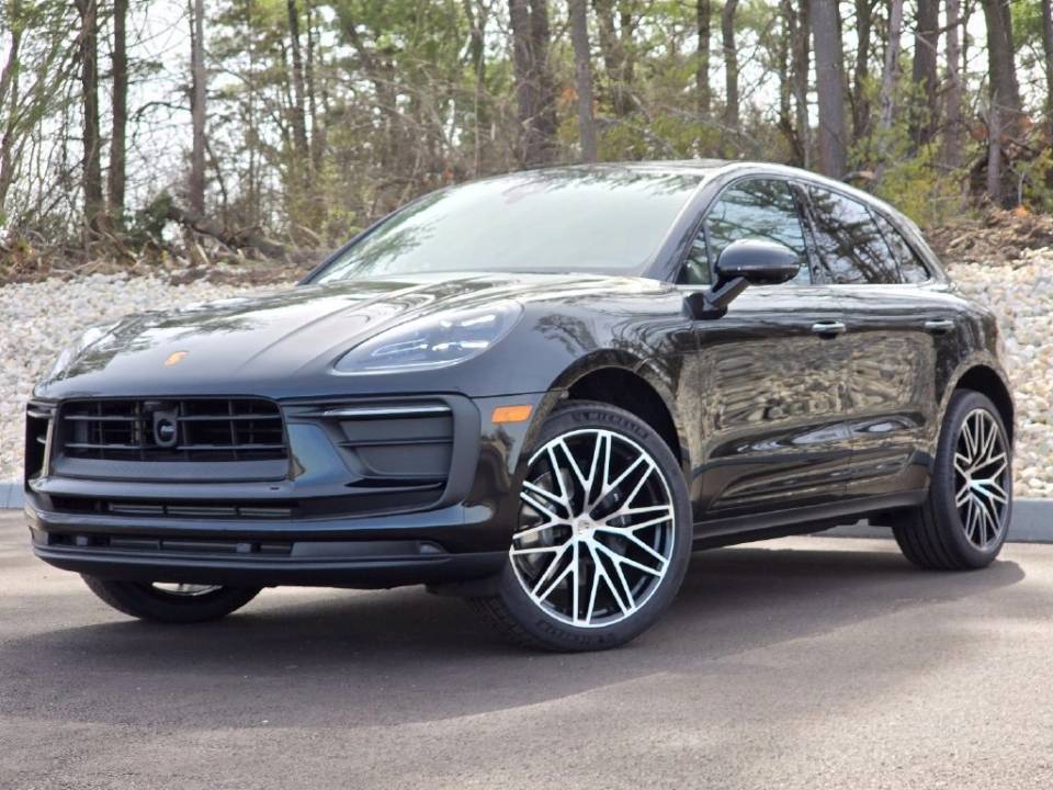 2026 Porsche Macan