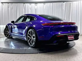 2026 Porsche Taycan S - Photo 21