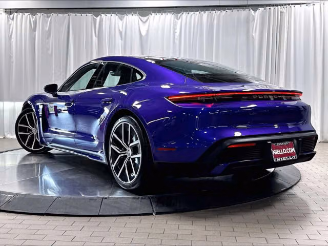 2026 Porsche Taycan S - Photo 18